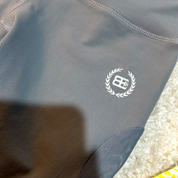 Body engineered leggings - Picture 4 of 5